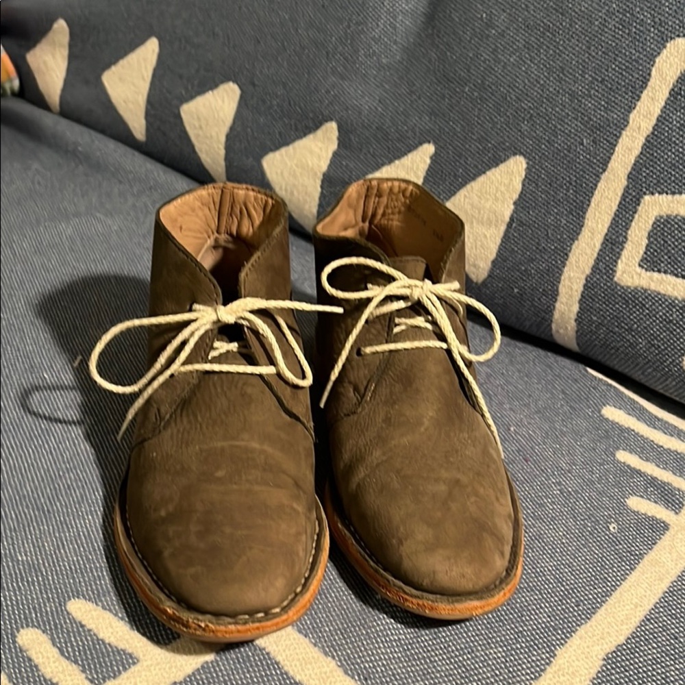 Women’s Brown Leather Shoes